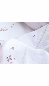 gordonsbury rosebuds crib bedding set