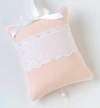"honeycomb" 'sweetheart' embroidery crib bedding