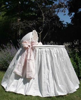 jolie bassinet <br> (contact us for pricing)