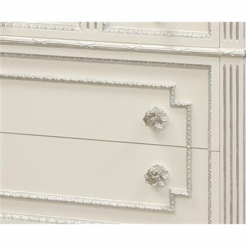 marcheline chest - white with silver gilding