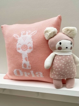 personalized giraffe baby pillow