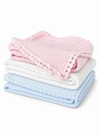petite basketweave baby blanket with lace trim