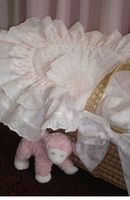 Sweet Hearts Moses Basket Please Contact Us for Pricing