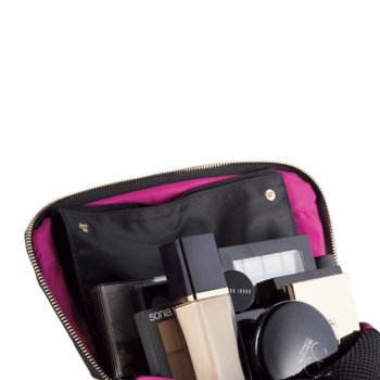 vacationer makeup bag - nylon