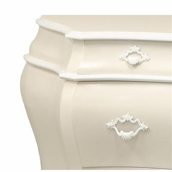 vivienne bombe chest