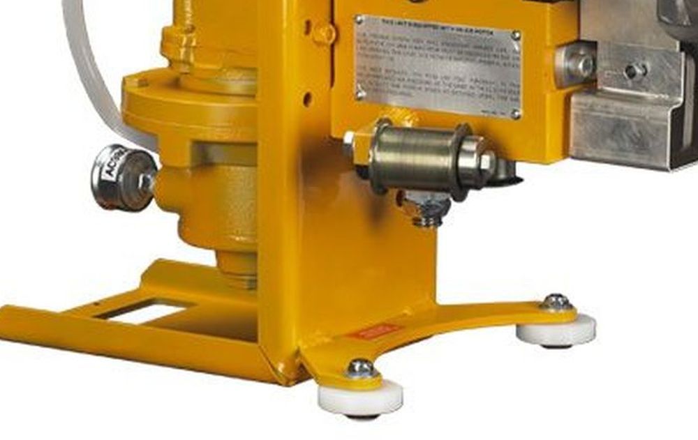 Automatic Air Inside Cut Wizard SelfPropelled Drum Deheaders
