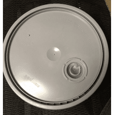 New 5 Gal (20L) Bucket Lid, Gray, W/ Poly Resealable - 3 Pack Out of Stock 