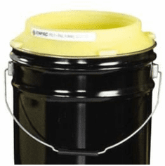 Snap-On Cover for Polyethylene Funnel for Pails