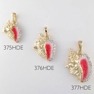 14k Gold Small Conch Diamond Edge Pendant - 375 HDE