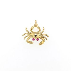 14k Gold Small Crab Ruby Eyes Pendant - 123 RE