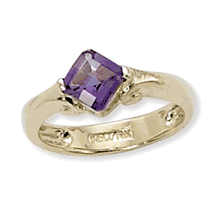 Checkerboard Cushion Amethyst Ring - 14K Yellow Gold Size 7