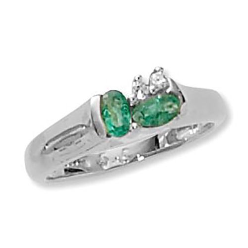 Cluster Emerald Ring - Sterling Silver Size 7