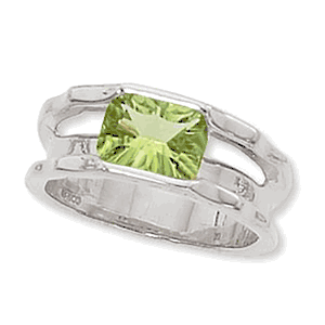 Concave Rectangle Peridot Ring - Sterling Silver Size 7