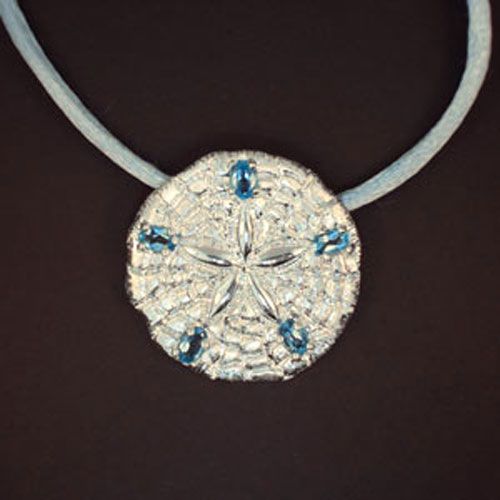 Silver Large Sand Dollar with 5Blue Topaz Pendant - 298 5BT