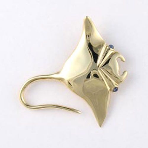 Silver Manta with Sapphire Eyes Pendant - 250