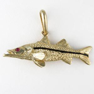 Silver Medium Solid Snook Pendant - 229