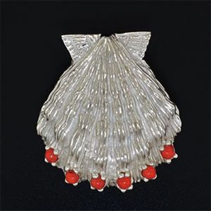 Silver Scallop with Coral Pendant - 409