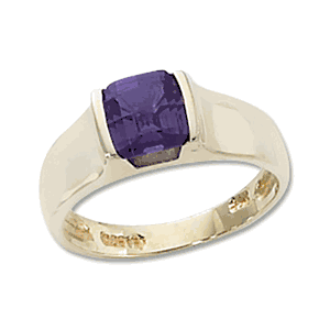 Square Amethyst Ring - 14K Yellow Gold Size 7