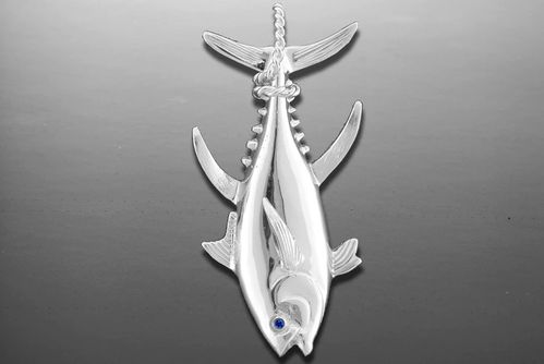 Vanmark Sterling Silver Tail Wrap Tuna Pendant - PD011S