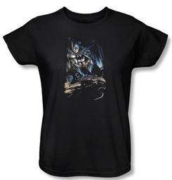 Batman Ladies T-Shirt - Perched Black Tee