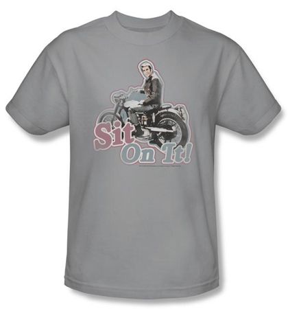 Happy Days T-shirt - Fonzie Sit on It Adult Silver Shirt
