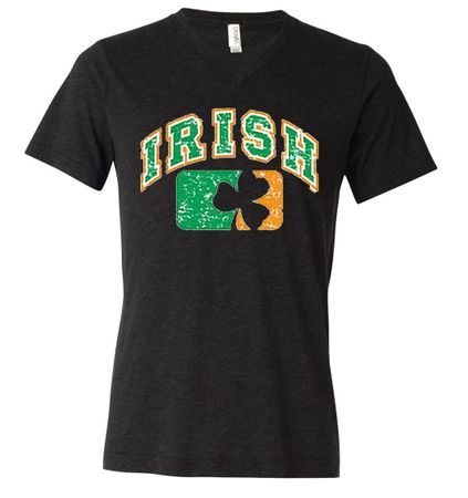Mens Shirt Distressed Irish Shamrock Tri Blend V-neck Tee T-Shirt