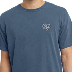 Mens Yoga Shirt OM Heart Pocket Print Pigment Dyed Tee T-Shirt Mens Yoga Shirt OM Heart Pocket Print Pigment Dyed Tee T-Shirt