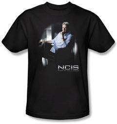 NCIS Adult T-shirt - Gibbs Ponders TV Series Adult Black Tee Shirt