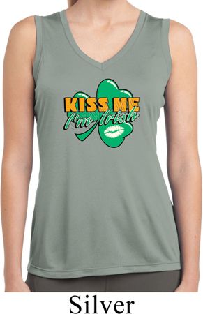 St Patrick's Day Kiss Me I'm Irish Ladies Sleeveless Dry Wicking Shirt
