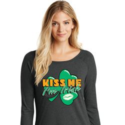 St Patricks Day Kiss Me I'm Irish Ladies Tri Long Sleeve St Patricks Day Kiss Me I'm Irish Ladies Tri Long Sleeve