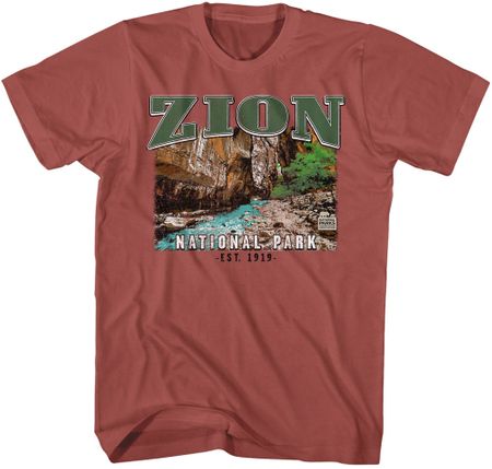 Zion National Park in Utah Adult T-shirt - Clay Red
