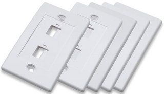 2-Outlet Flush-Mount Wall-Plate, White,  5-Pack, INTELLINET 771078