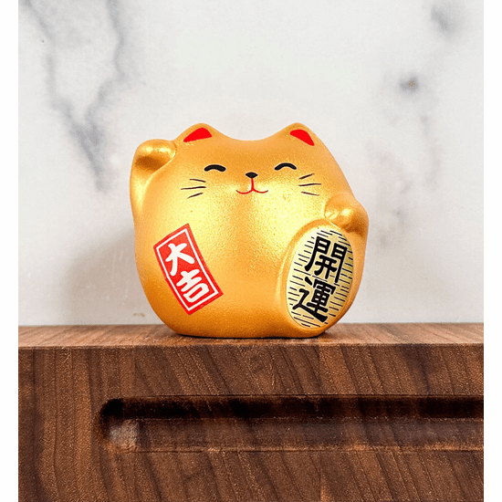 Feng Shui Gold Cat: Kotobuki Maneki Neko Charm