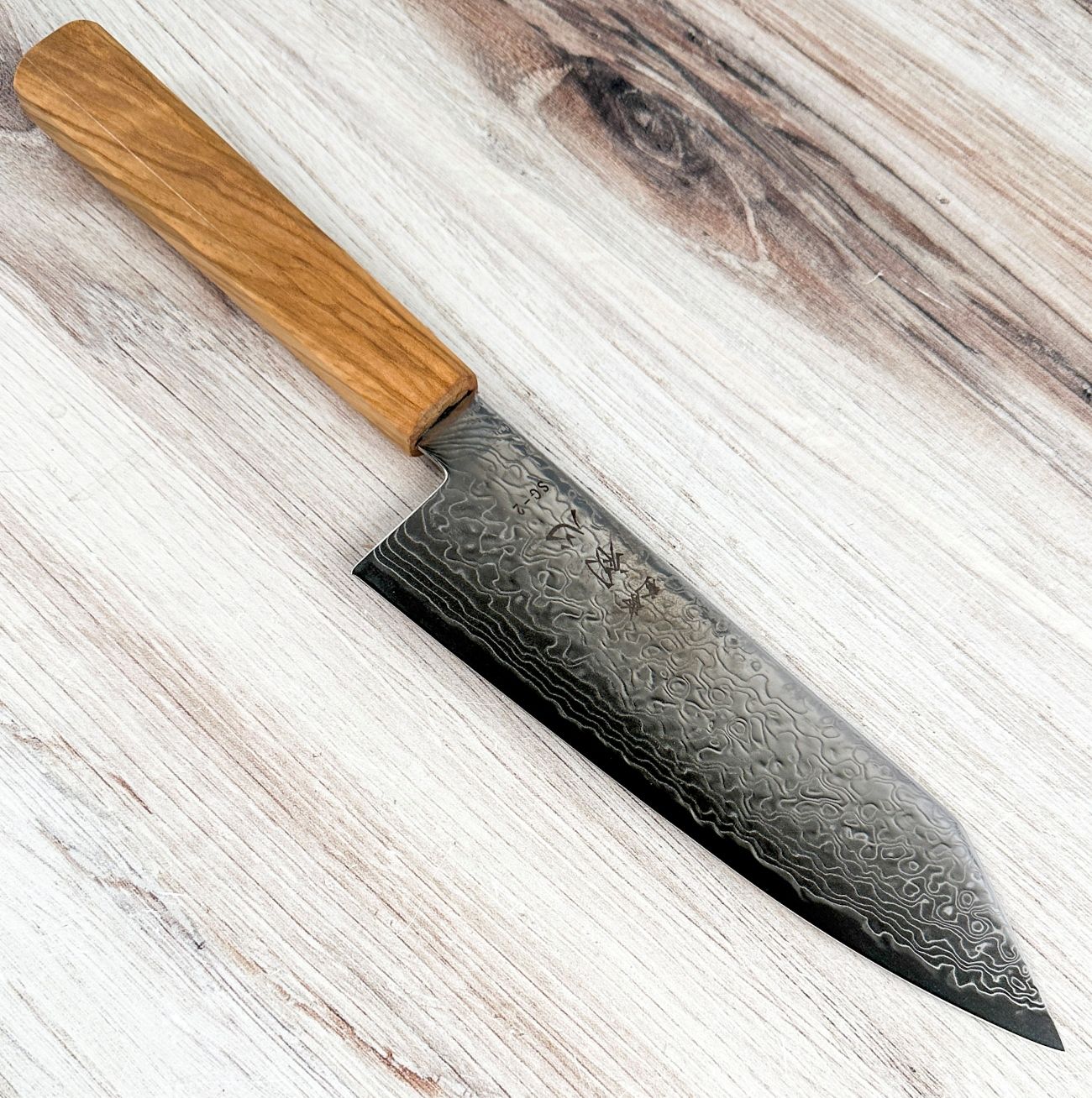 Hatsukokoro SG2 Damascus Bunka 180mm