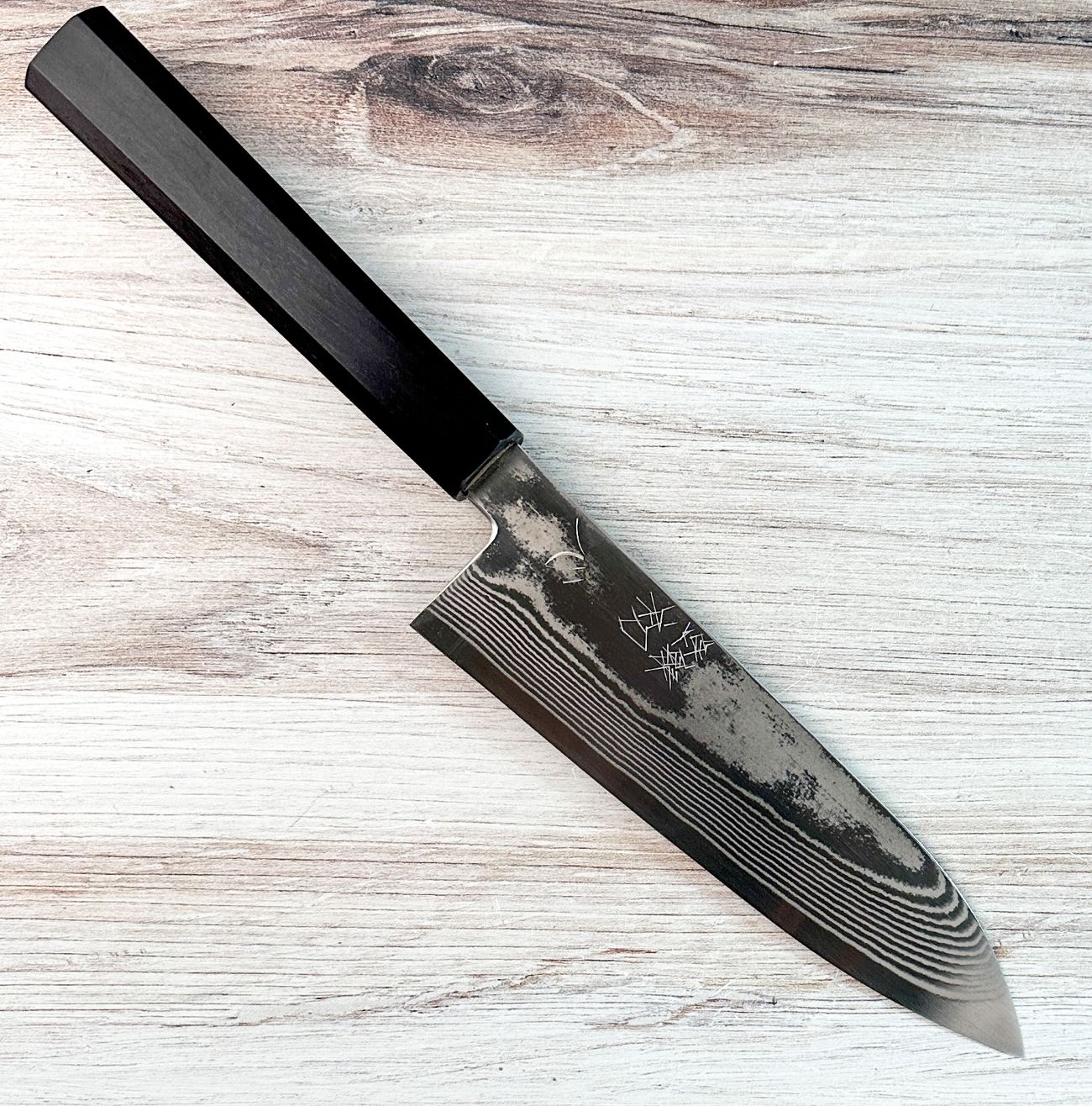 Hatsukokoro Silver 3 Damascus Santoku 180mm