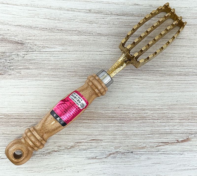 Japanese Brass Fish Scaler