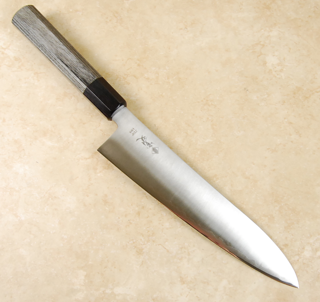 kanjo-zdp189-gyuto-210mm-192.png