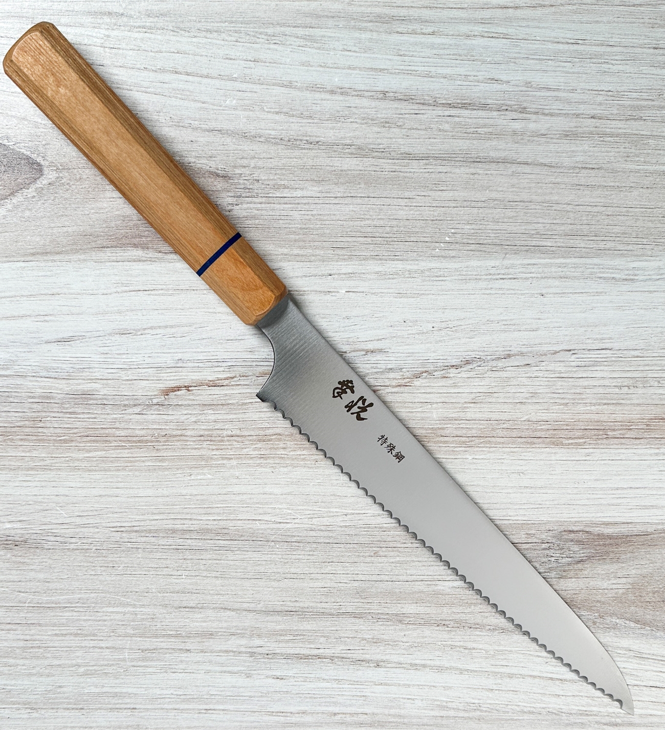 Kohetsu 1K6 Wa Bread Knife 240mm | Japanese Serrated Knife