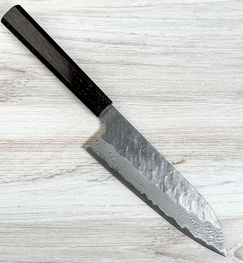 nigara-vg10-tsuchime-santoku-