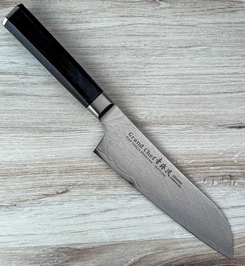 Takayuki Grand Chef Seigaiha Santoku 180mm | N685
