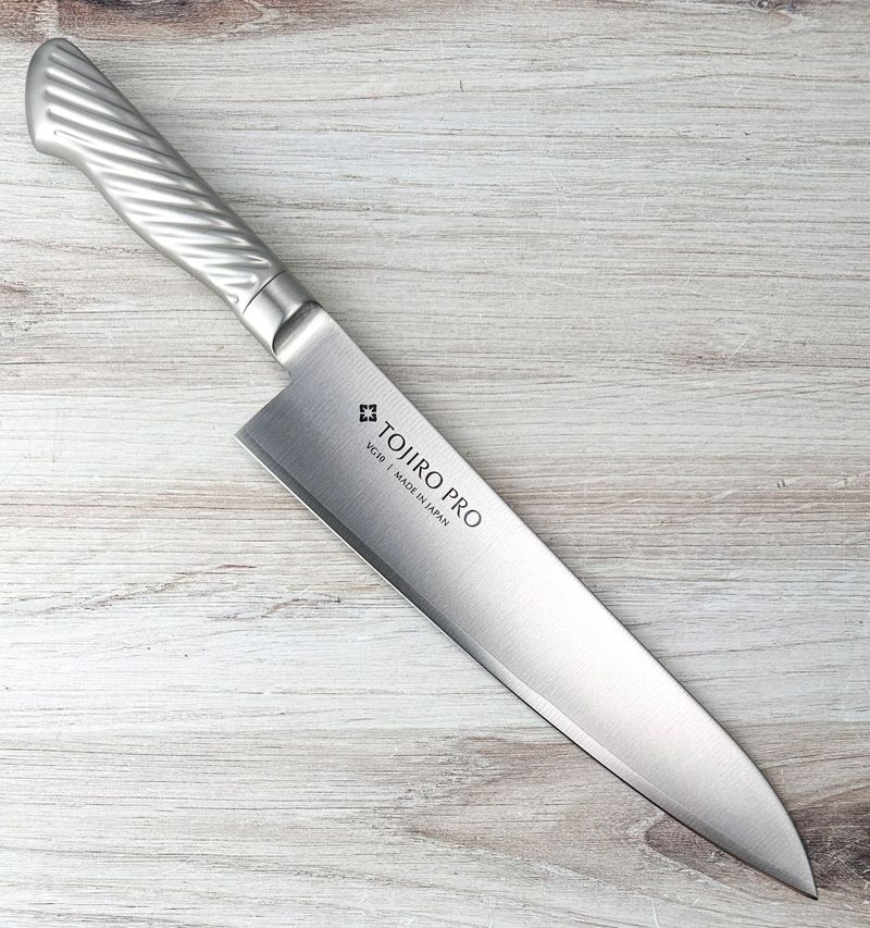 tojiro-pro-gyuto-240mm-20.png