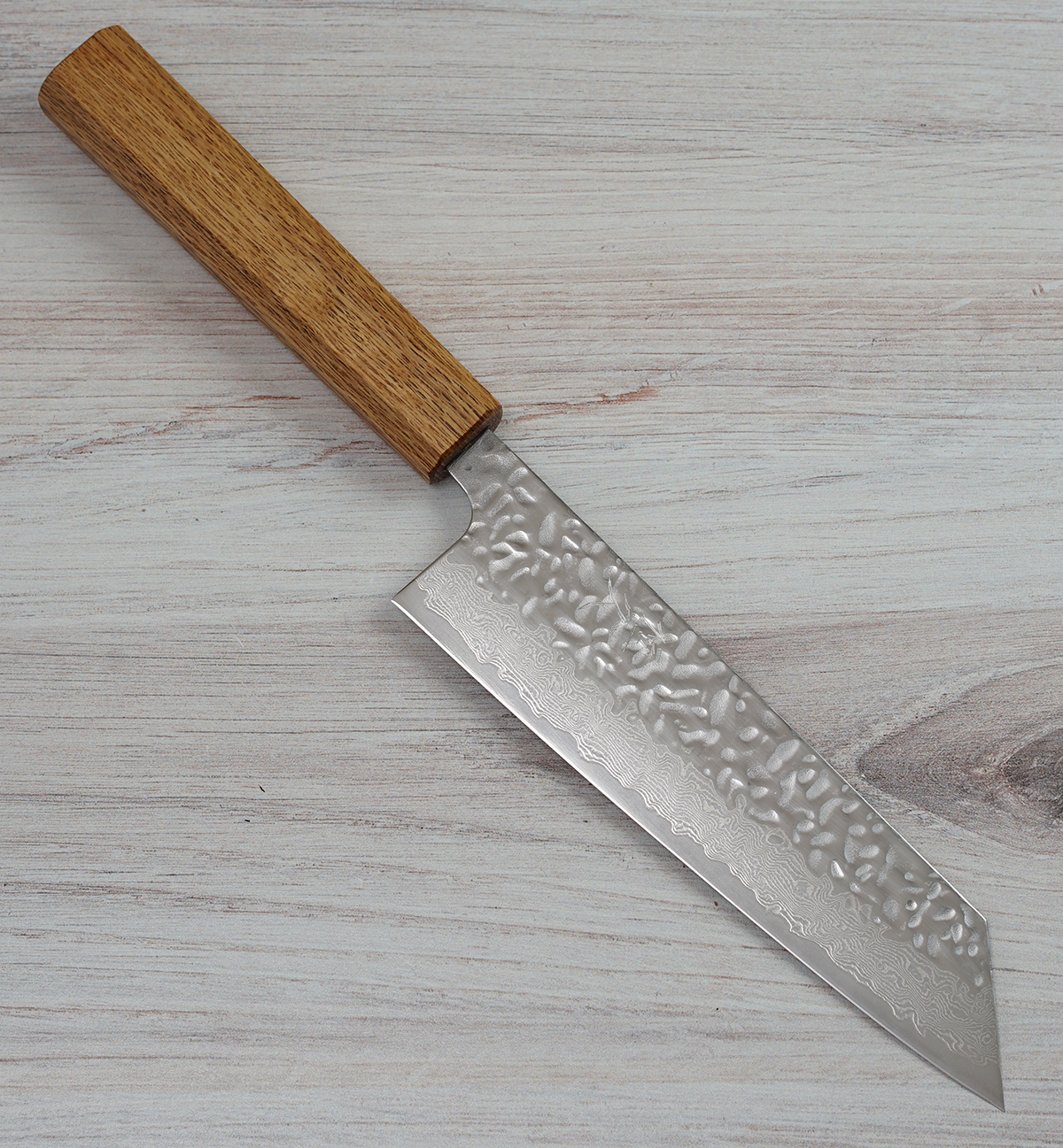 Tsunehisa AUS10 Hammered Damascus Bunka 175mm