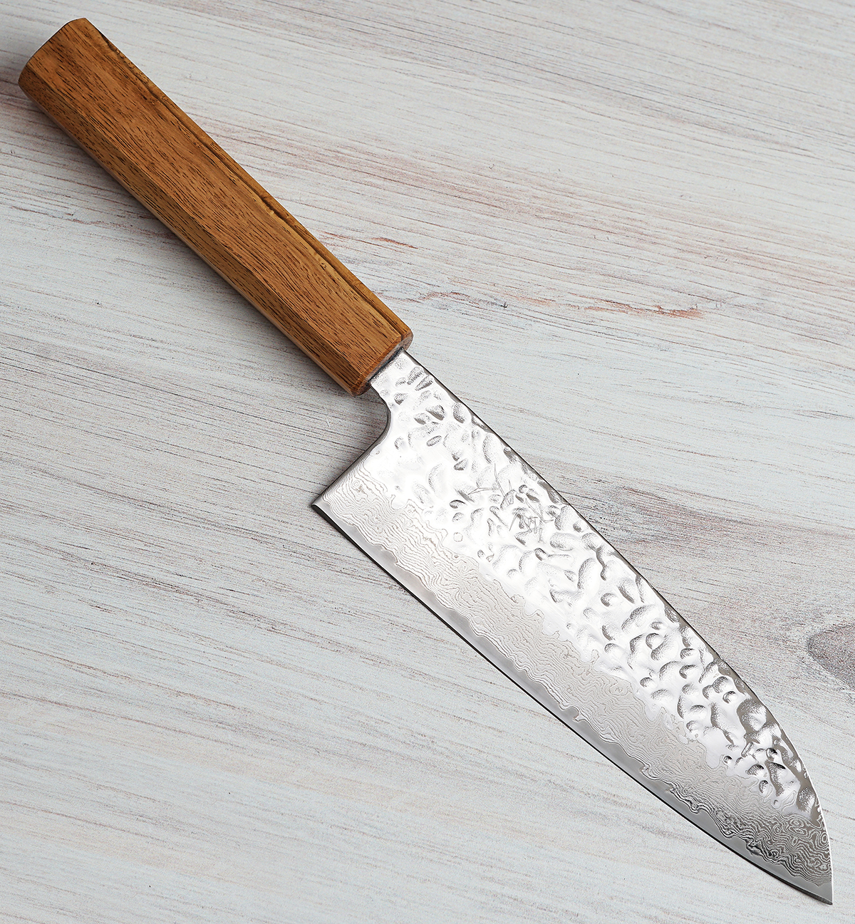 Tsunehisa AUS10 Hammered Damascus Santoku 170mm