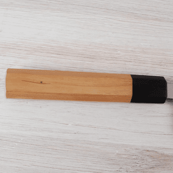 Yahiko Ginsan Nashiji Hand Engraved Bunka 175mm - Small Flaw in Handle