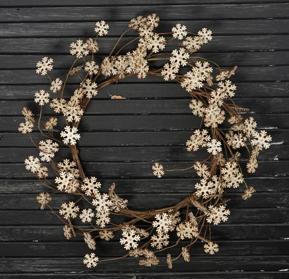 Holiday Artificial Wreath - Vintage Snowflake - 20 Inch