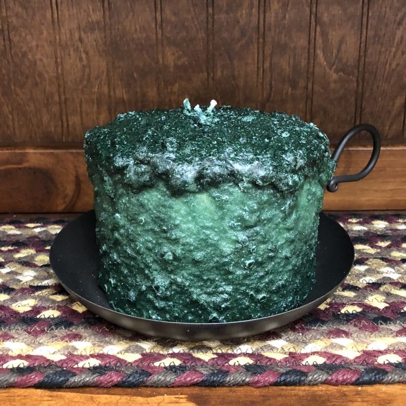 Large 3Wick Cake Candle Northern Pine 5.5in x 4.5in