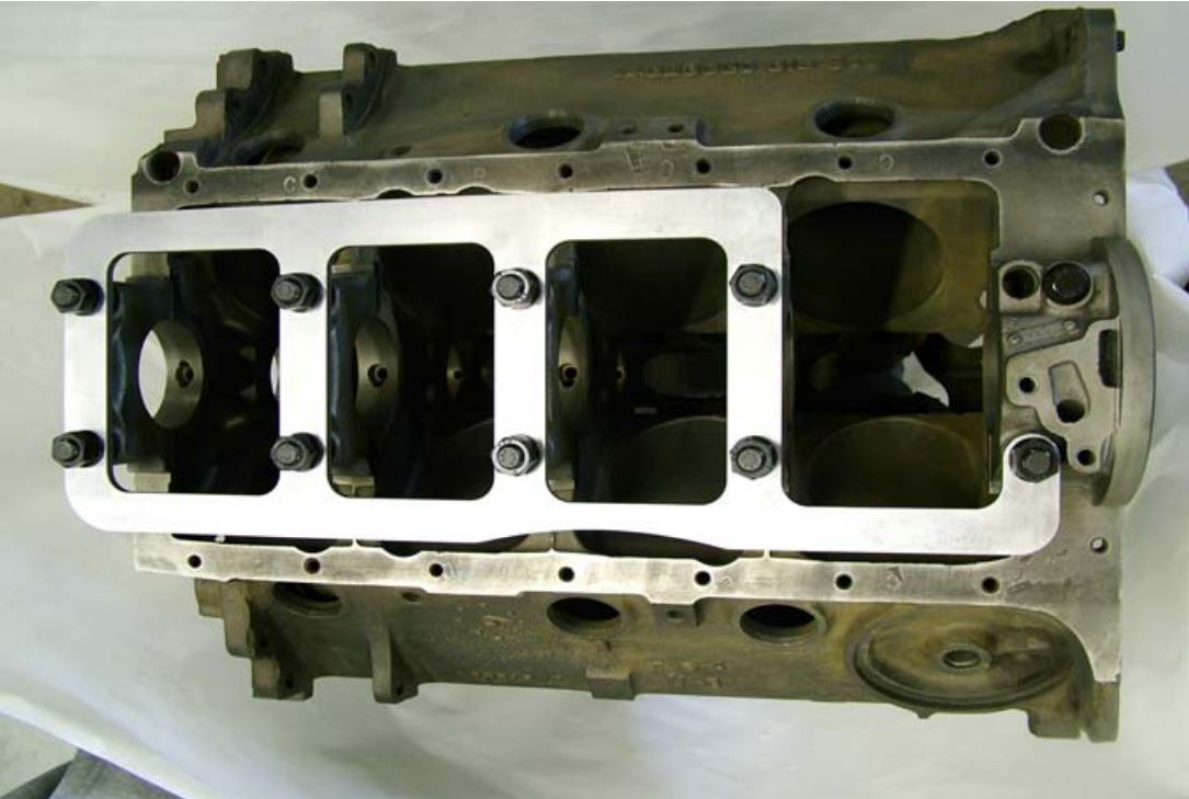 Hughes Engines Main Stud Girdle Kit