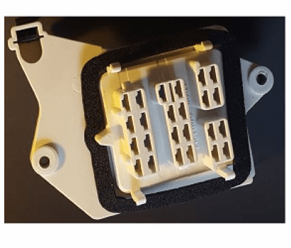 MRE Bulk Head Connector