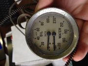 thumbnail image 2 of Smiths Dual Water/Oil Gauge For Austin Healey 100-6 & 3000 – Magnolia Face (New) 2 of 4