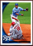 2010 Topps #444 Yuniesky Betancourt Baseball Card - Kansas City Royals